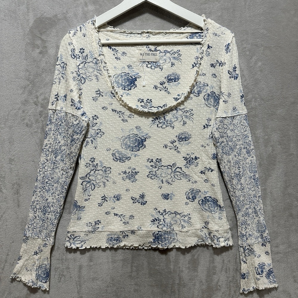 Free People We the Free Women's Size S Clover Printed Thermal Long Sleeve Tee